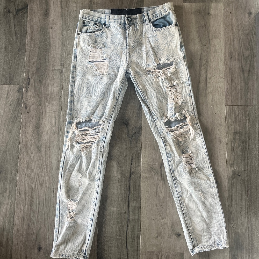One Teaspoon light wash straight leg distressed patterned denim jeans size 26